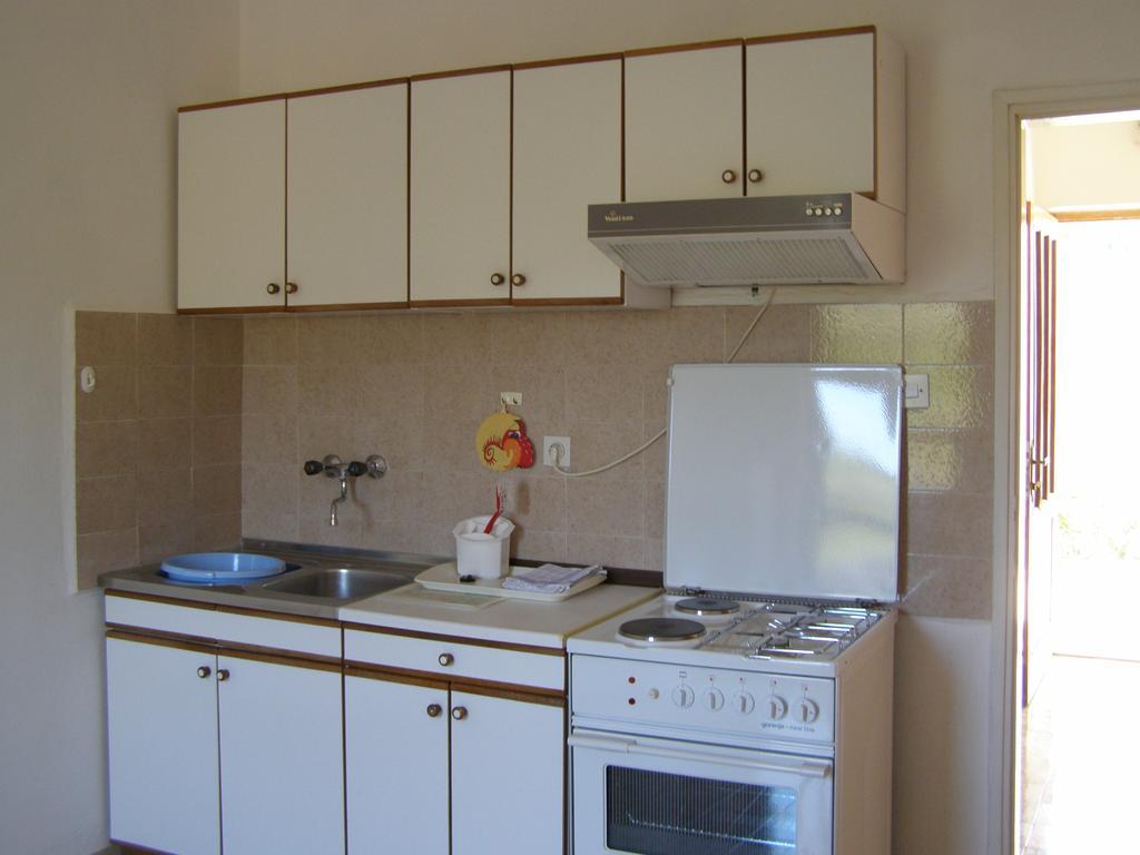 Apartment Marija Brbinj Eksteriør bilde
