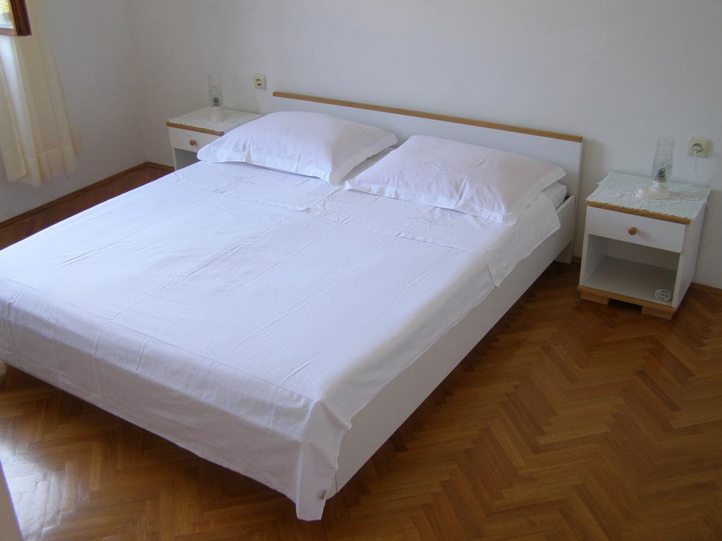 Apartment Marija Brbinj Eksteriør bilde
